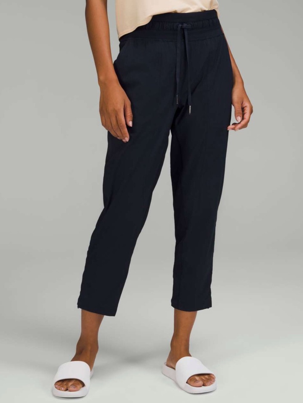 Lululemon Dance Studio Crops